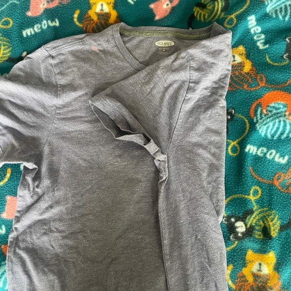 Purple Old Navy Teeshirt - Picture 3 of 3